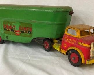 WYANDOTTE CARGO LINES TRUCK