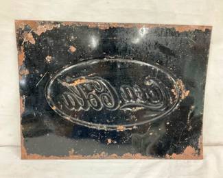 CLOSEUP VIEW OTHERSIDE