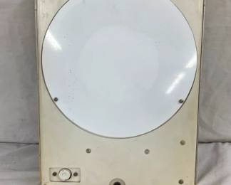 CLOSEUP VIEW OTHERSIDE