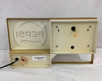 CLOSEUP VIEW OTHERSIDE