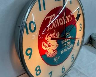15IN BORDENS LIGHTUP PAM CLOCK W/ ELSIE