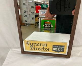 CLOSEUP MIRROR THERMOMETER