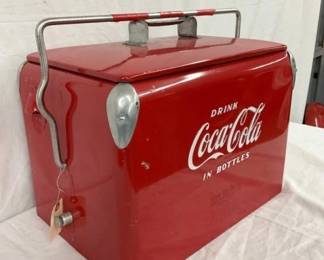 CLOSEUP VIEW OTHERSIDE