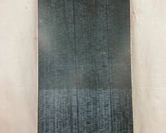 CLOSEUP VIEW OTHERSIDE