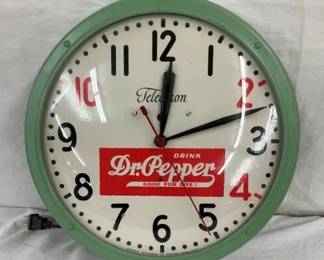 14 1/2IN DR. PEPPER TELECHRON CLOCK