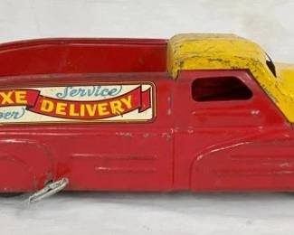 CLOSEUP VIEW OTHERSIDE