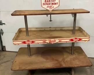 CLOSEUP VIEW OTHERSIDE