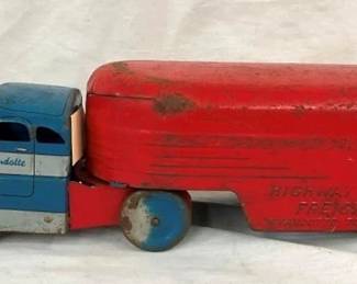 WYANDOTTE HIGHWAY FREIGHT TRUCK