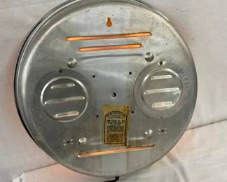 CLOSEUP VIEW OTHERSIDE