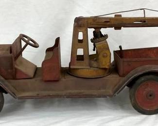 CLOSEUP VIEW OTHERSIDE