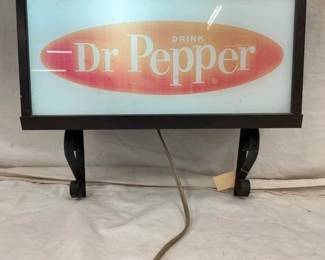 CLOSE UP VIEW BOTTOM 