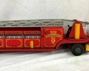 CLOSEUP VIEW OTHERSIDE