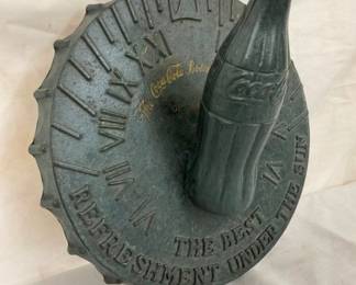 MEASURES 10IN. ROUND/5IN. TALL 