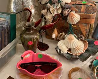 Flamingos and shells