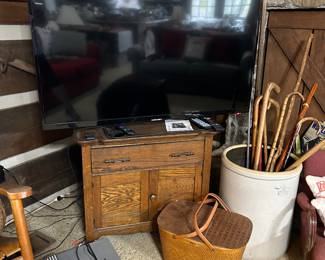 55" element TV, small wash vanity 