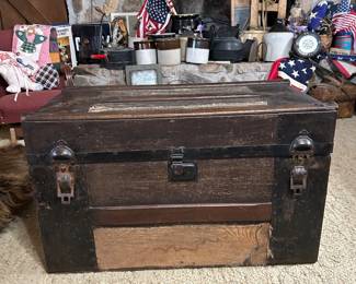 old trunk 