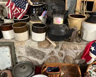 castiron kettle, crock/churn , 2 gallon crock with handles 