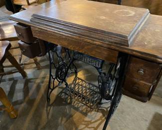 treadle sewing machine