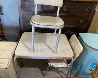 child's table chair set