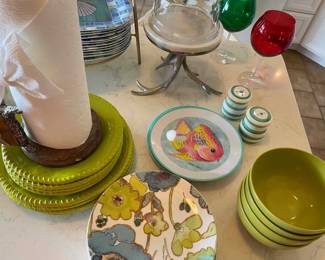 casual dishes suitable for entertaining outside