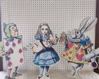 Alice in Wonderland standing paper characters 