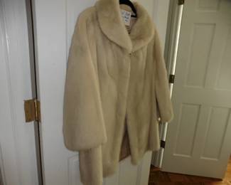 Mink Coat (Swansons) Small to Med