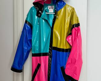 Super fun 1980’s Kenn Sporn for Wippette color block raincoat in excellent vintage condition!
