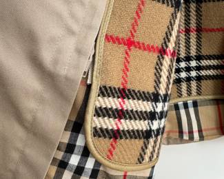 Vintage ladies Size 4 Petite Burberry trench coat with Burberry wool insert.  Also shown is a barely used Burberry 100% Cashmere wool scarf/muffler, sold separately 