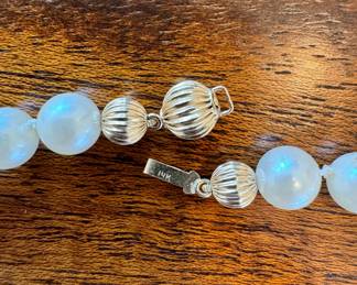 Vintage pearl necklace and coordinating bracelet with 14kt gold clasp