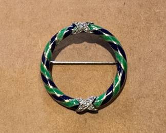14kt enameled brooch