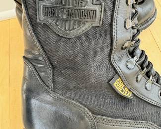 Men’s Harley Davidson motorcycle boots, Size 10, in excellent condition