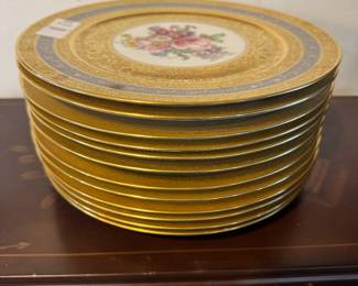 Gold Floral Pattern Stack Of Dinner Plates