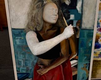 Anazing Painting/ Sculpture Female Painter With Extended Arm