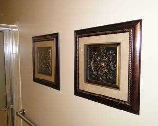 Very nice detailed, wall art, dark wood frame