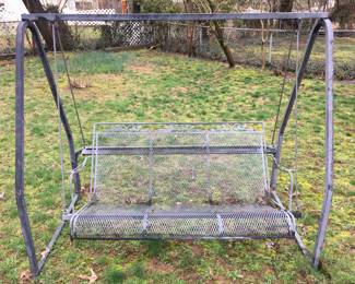INCREDIBLE FIND!  Woodard Yard swing, wrought iron and in incredibly good condition!