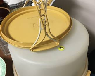 Vintage Tupperware!  Several different and rare pieces!