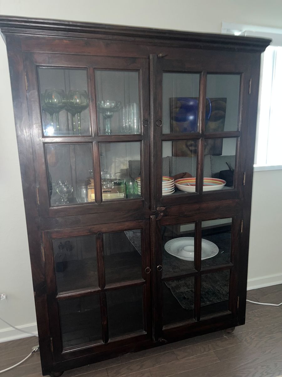 Library/China Cabinet