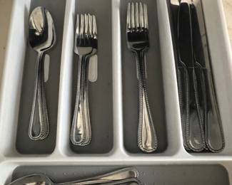 Stainless flatware