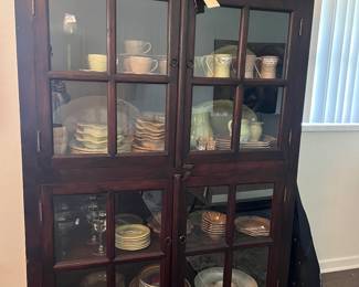 China/Library cabinet