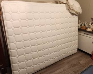 Nice clean queen mattress