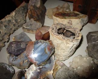 TONS OF ROCKS, CRYSTALS, SHELLS