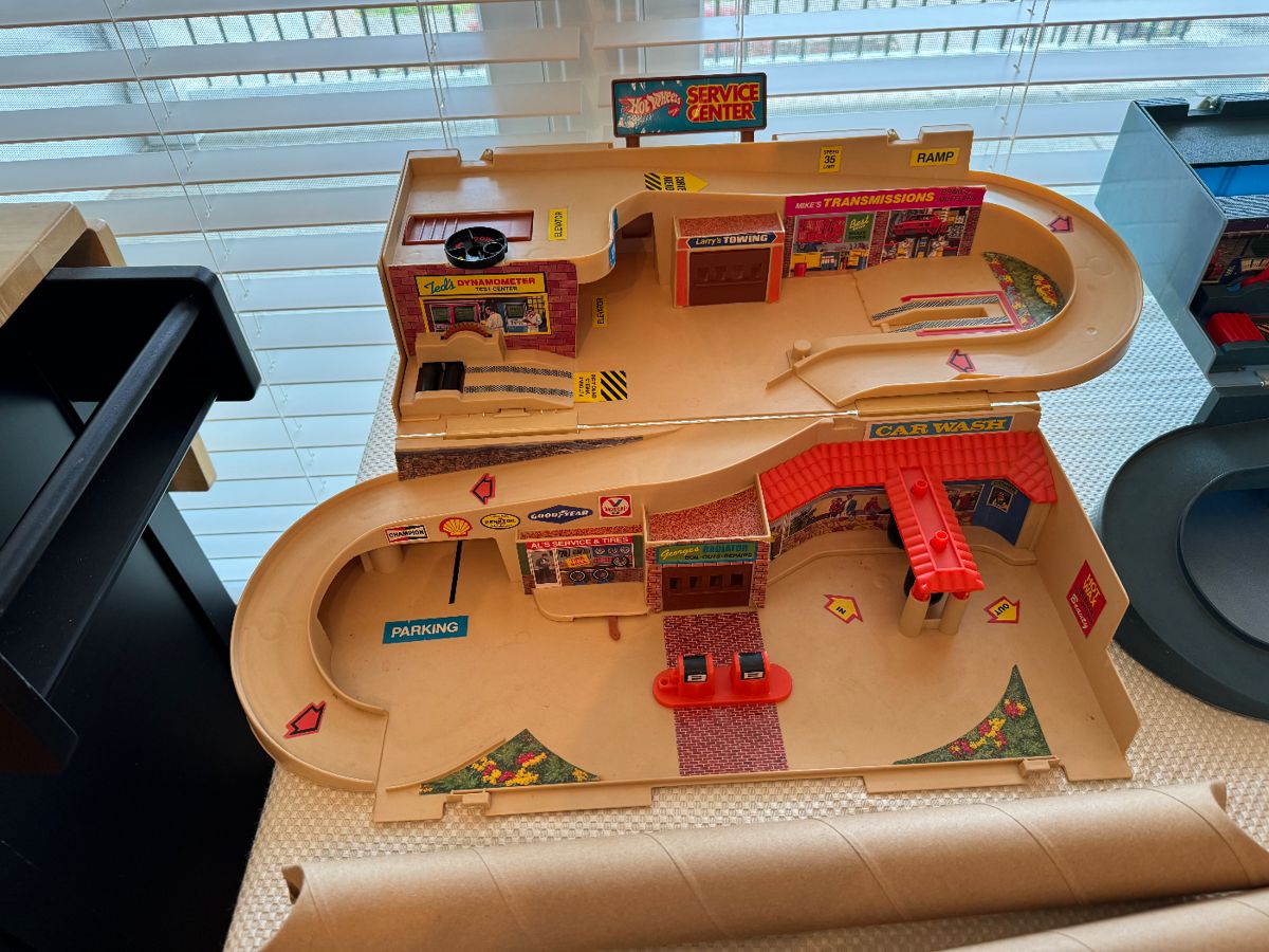 50 OFF SUNDAY!!! BEAUTIFUL BURNS ESTATE SALE starts on 4/13/2024