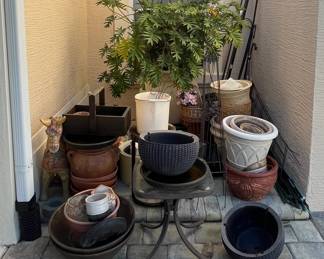 Plant pots, various sizes, shapes & colors