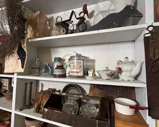 Vintage, antique, decor, pottery 