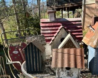 patio, outdoor , decor, birdhouses 