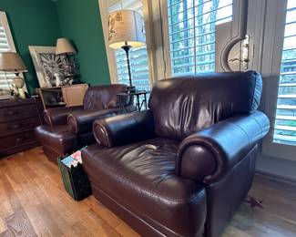 oversized leather chairs