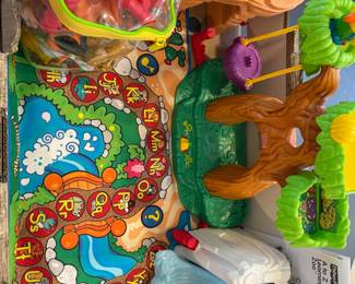 Fisher Price A to Z Learning Zoo
