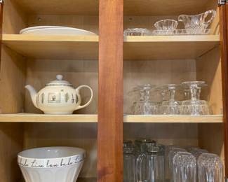 Pfaltzgraff tea pot, assorted glass ware and other kitchen items