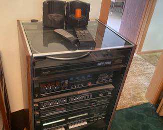 Vintage Sanyo Stereo Equip/Glass Cabinet