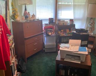 1st Bedroom. Mid Century Drexel Furniture